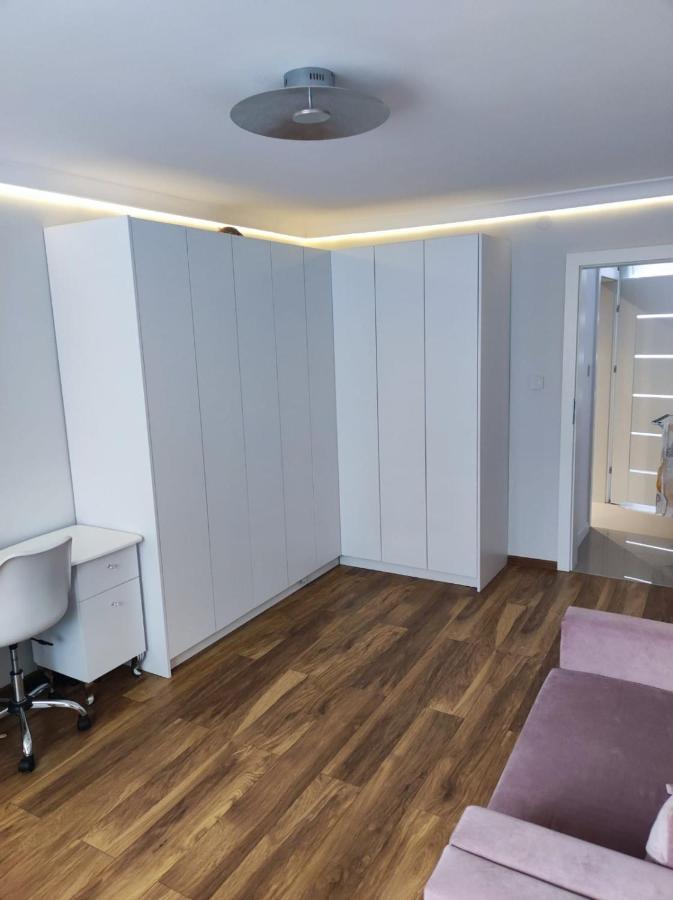 Apartament Frombork Appartement Buitenkant foto